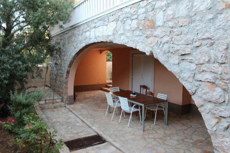 Apartmani Mudronja ムルテル エクステリア 写真